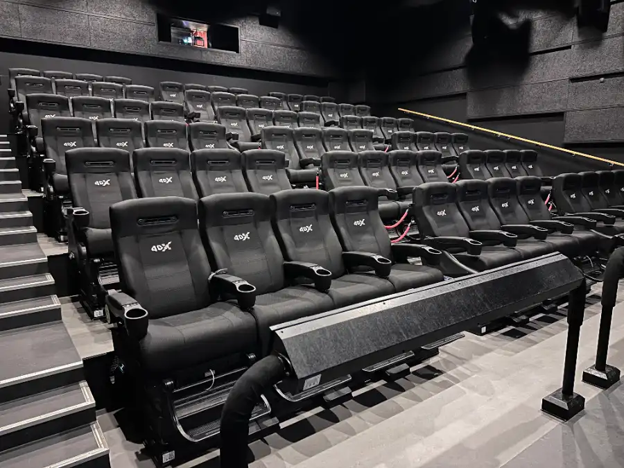 Sala de cine, en referencia al Festival de Sitges que se celebra en octubre